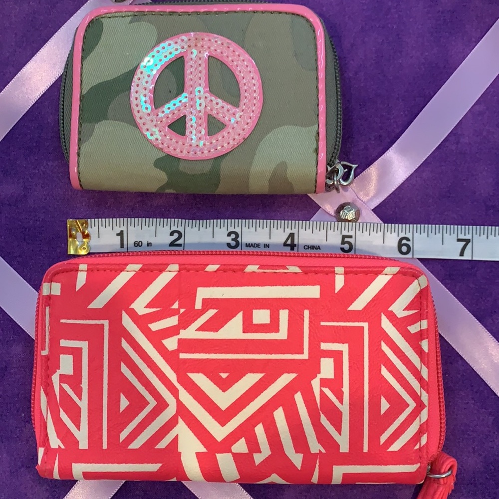 Wallets - Picture 2 of 7